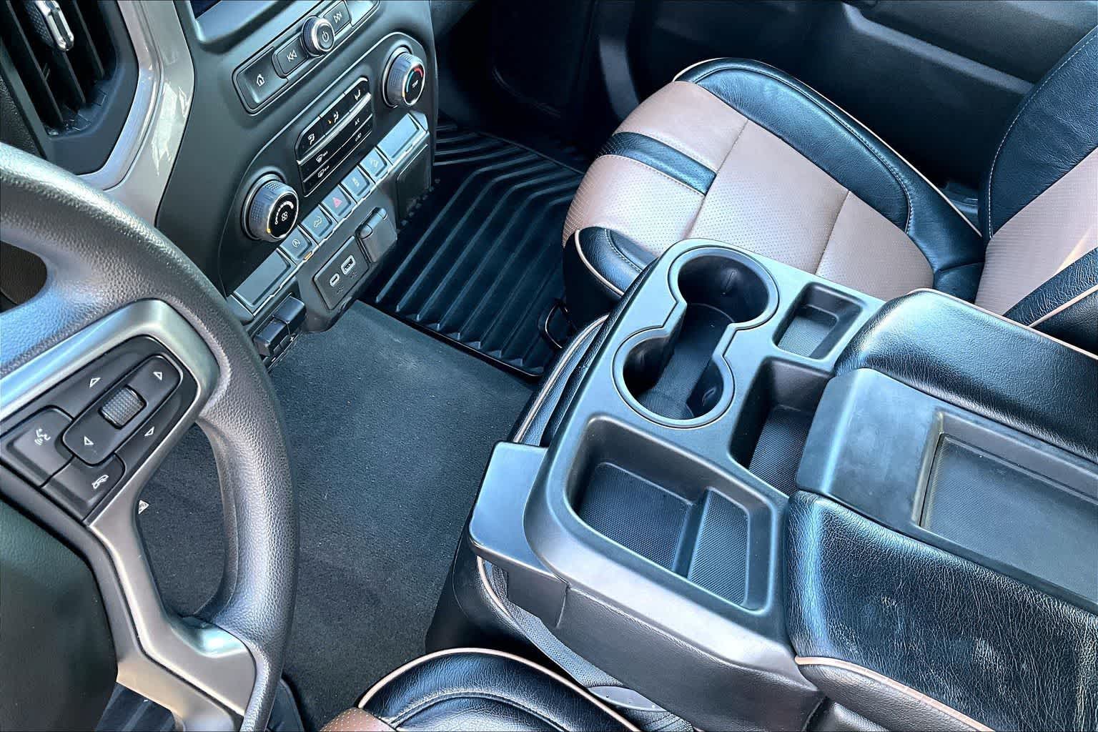 Thumbnail: 2021 Chevrolet Silverado 1500 - 16