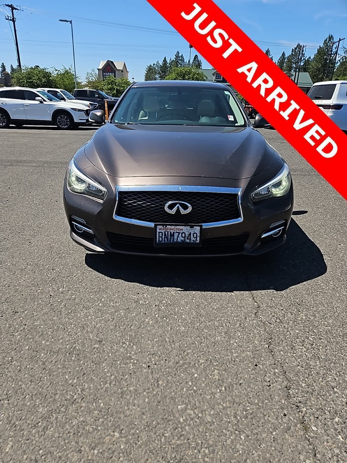 Thumbnail: 2015 INFINITI Q50 - 2