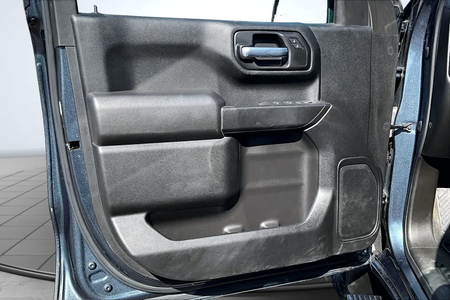Thumbnail: 2021 Chevrolet Silverado 1500 - 27