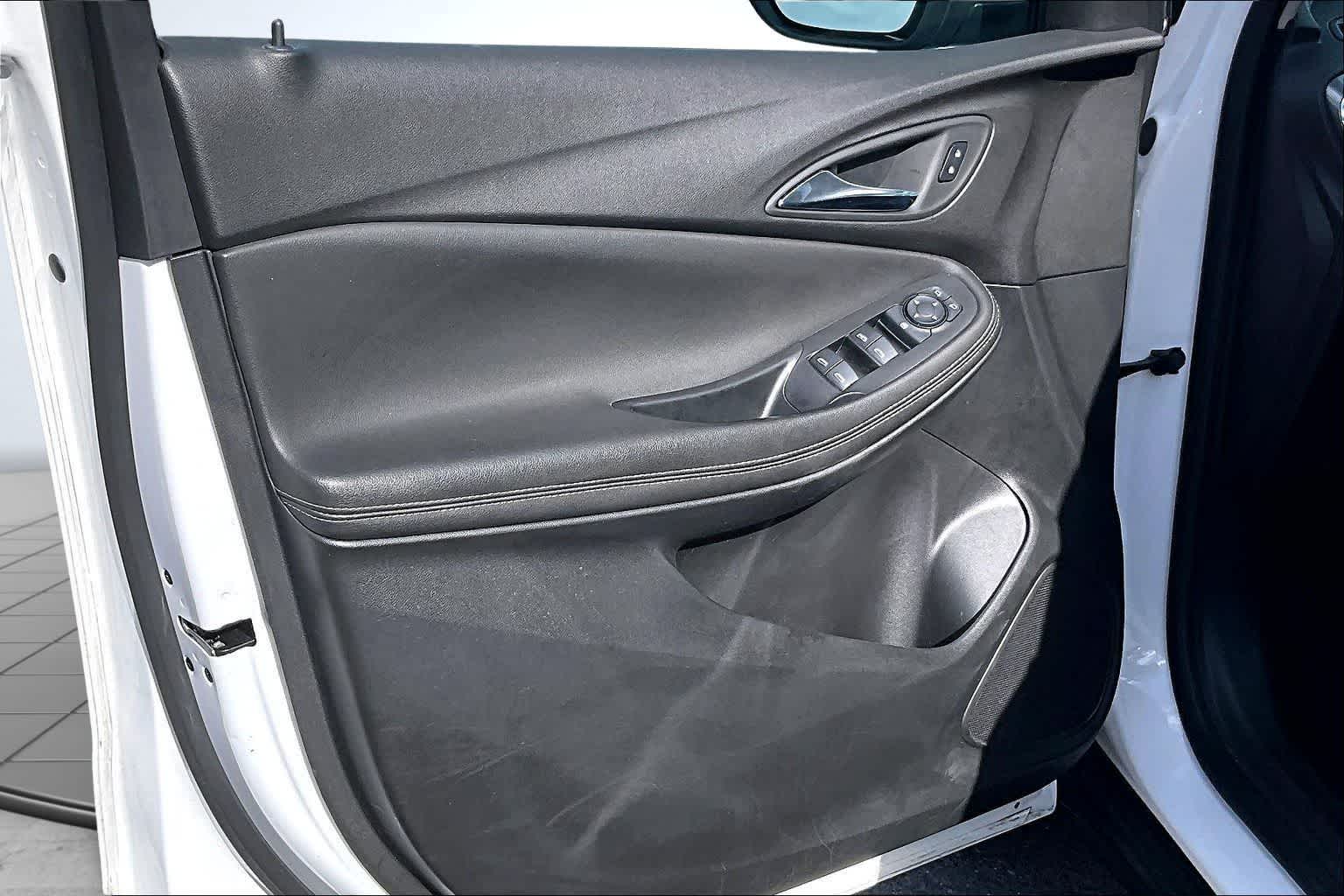 Thumbnail: 2024 Buick Encore GX - 28