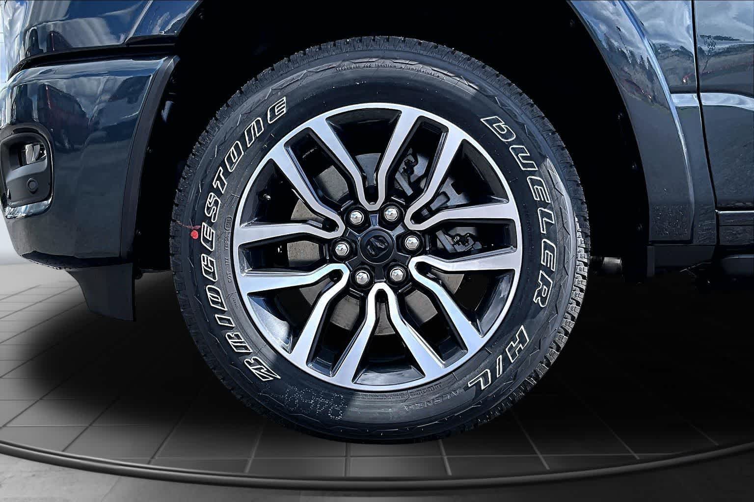 Thumbnail: 2026 RAM 1500 - 8