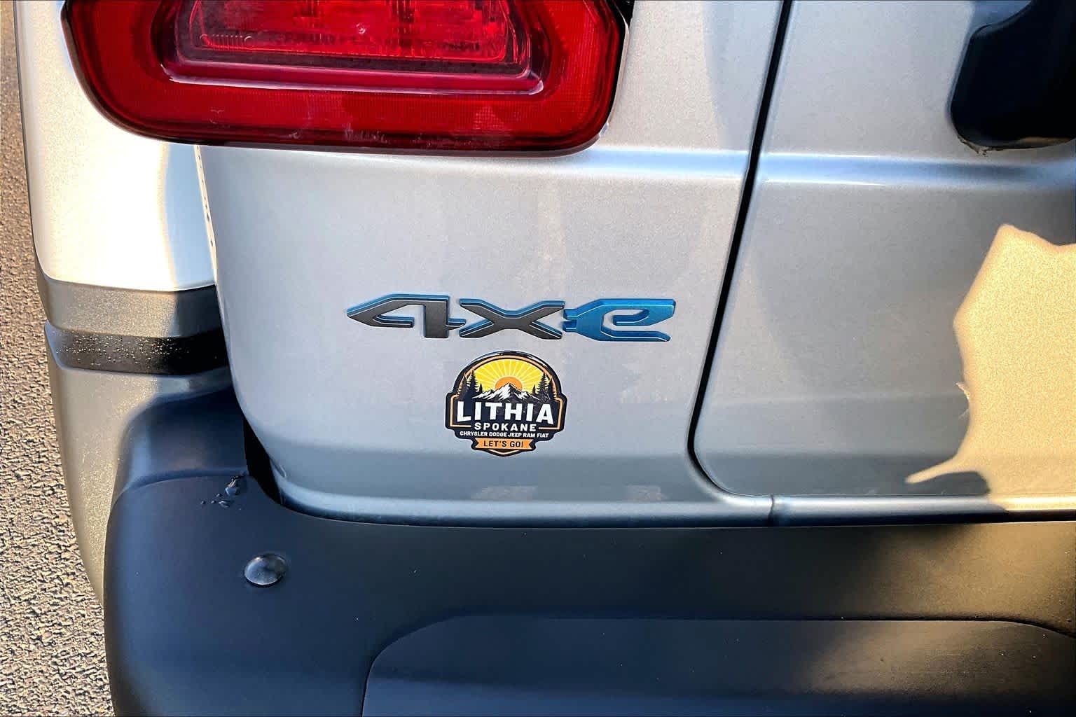 Thumbnail: 2023 Jeep Wrangler - 7