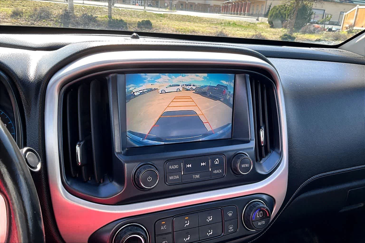 Thumbnail: 2017 GMC Canyon - 27