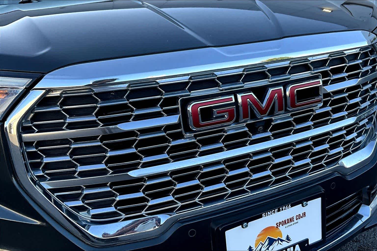 Thumbnail: 2022 GMC Terrain - 33