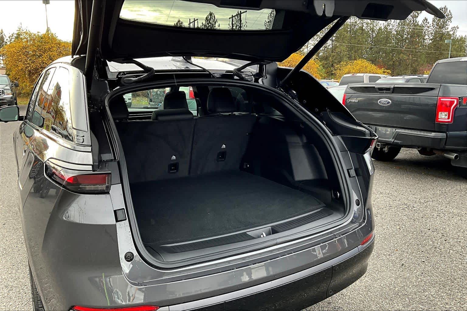 Thumbnail: 2025 Jeep Wagoneer S - 18