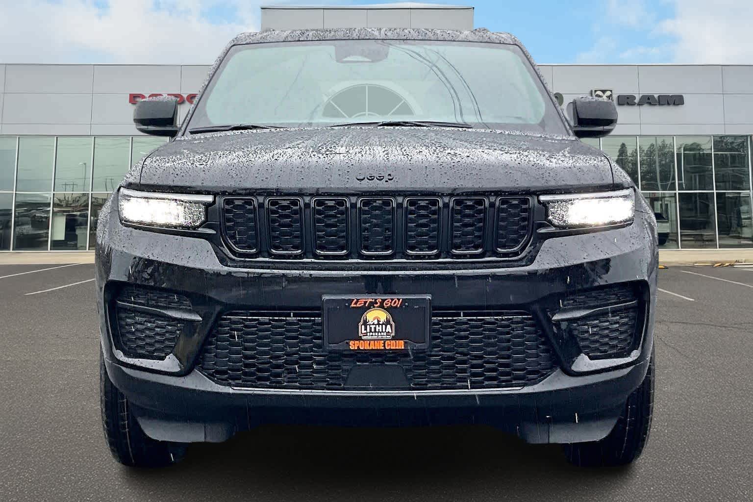 Thumbnail: 2025 Jeep Grand Cherokee - 6