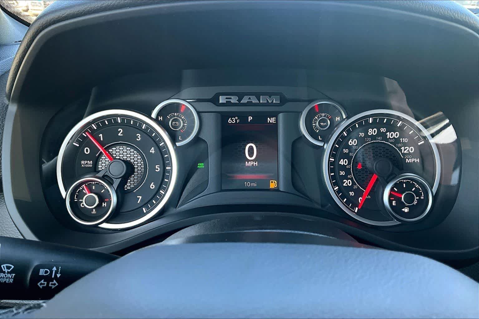 Thumbnail: 2026 RAM 1500 - 18