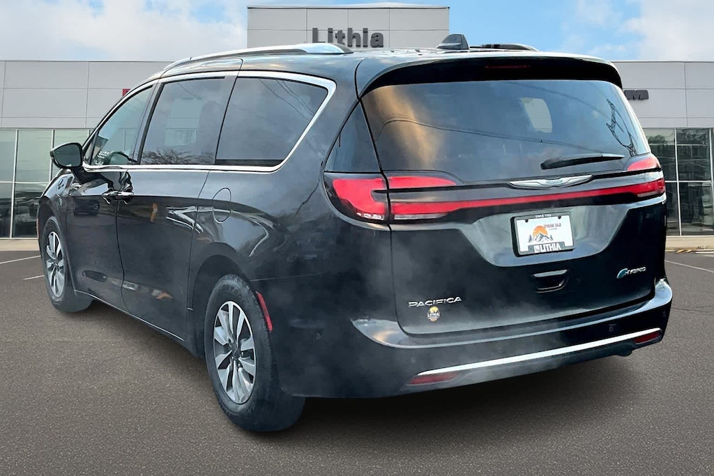 Used 2021 Chrysler Pacifica Hybrid Touring L Van