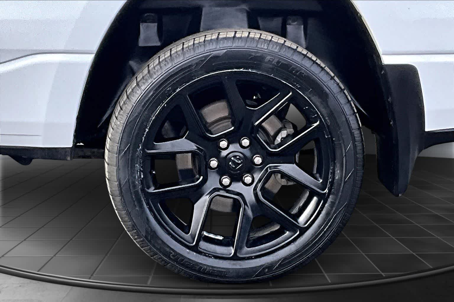 Thumbnail: 2022 RAM 1500 - 36