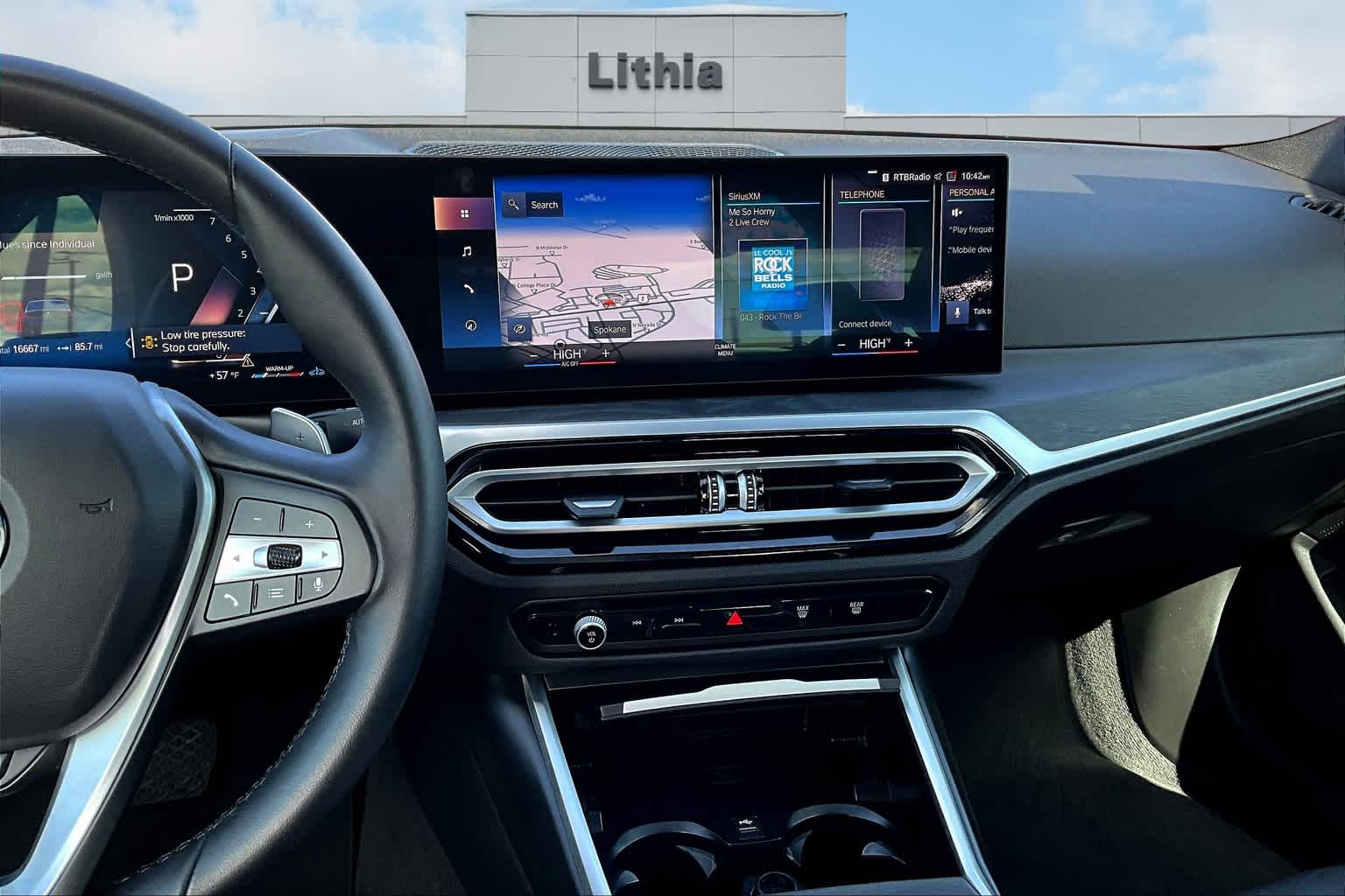 Thumbnail: 2024 BMW 3 Series - 13