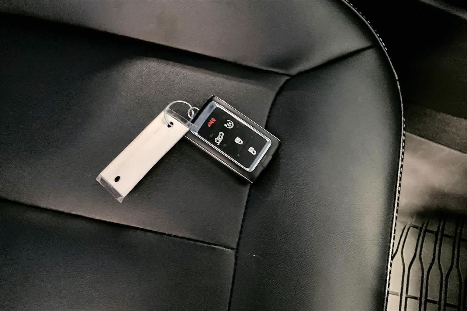 Thumbnail: 2022 Jeep Grand Cherokee - 20