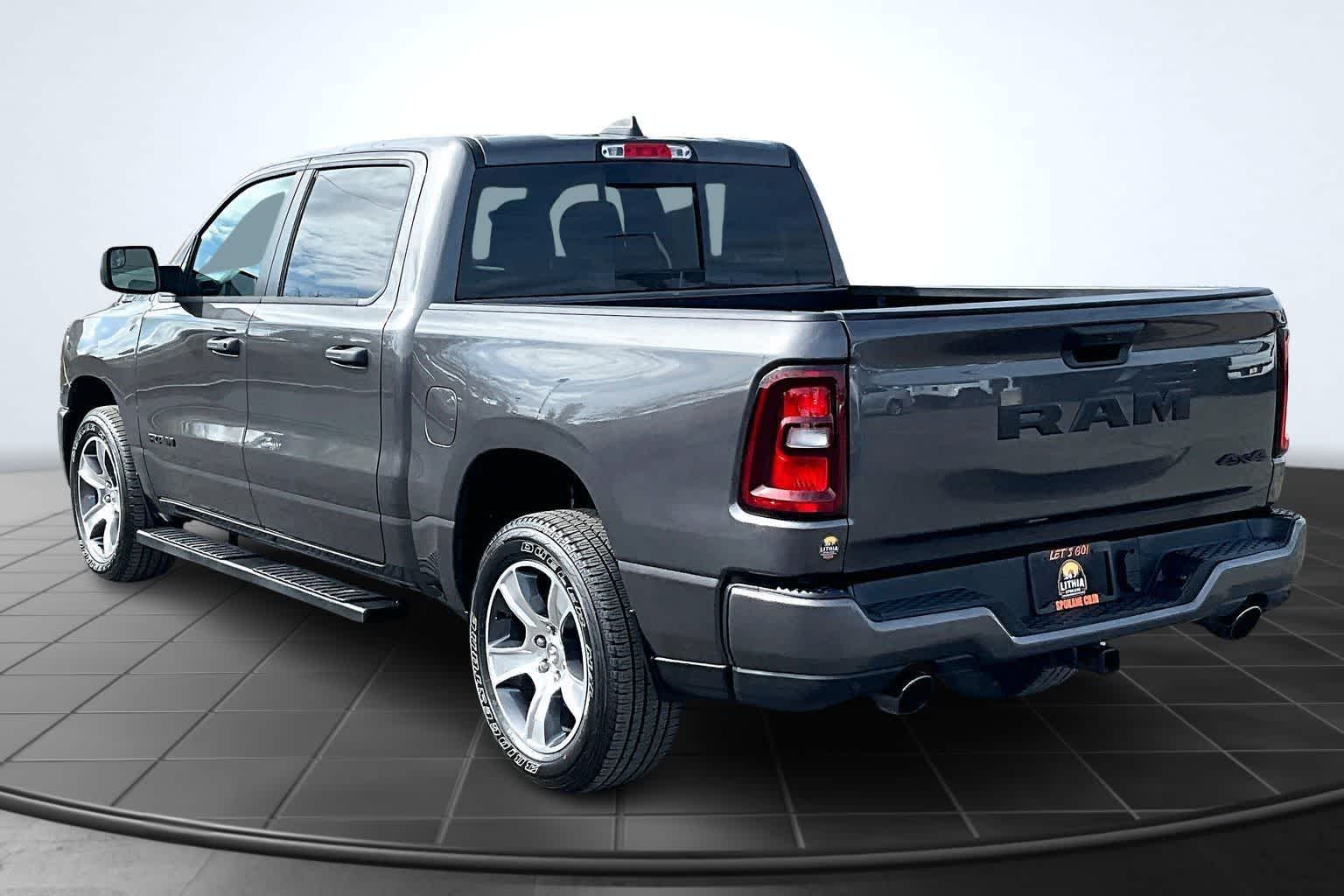 Thumbnail: 2025 RAM 1500 - 4
