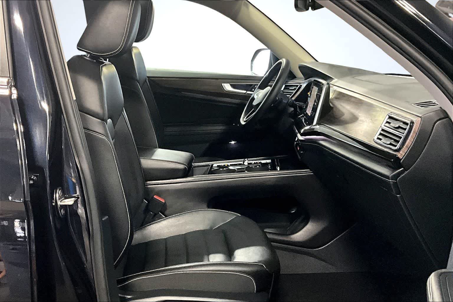 Thumbnail: 2025 Volkswagen Atlas - 14