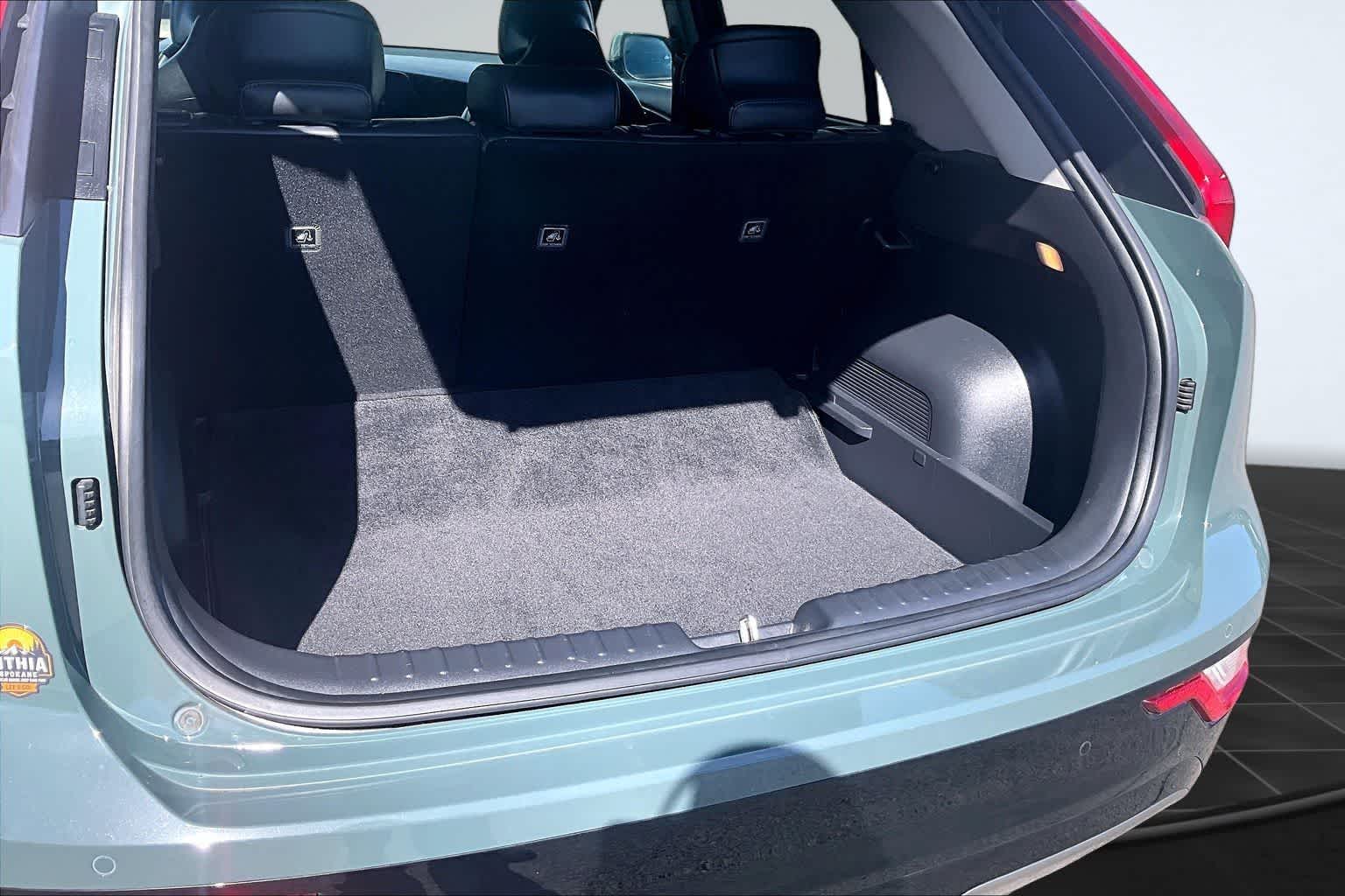 Thumbnail: 2023 Kia Niro - 18
