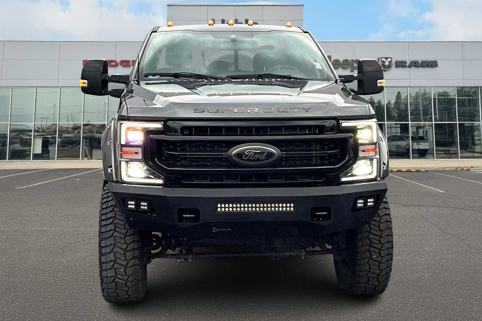 Thumbnail: 2022 Ford Econoline - 6