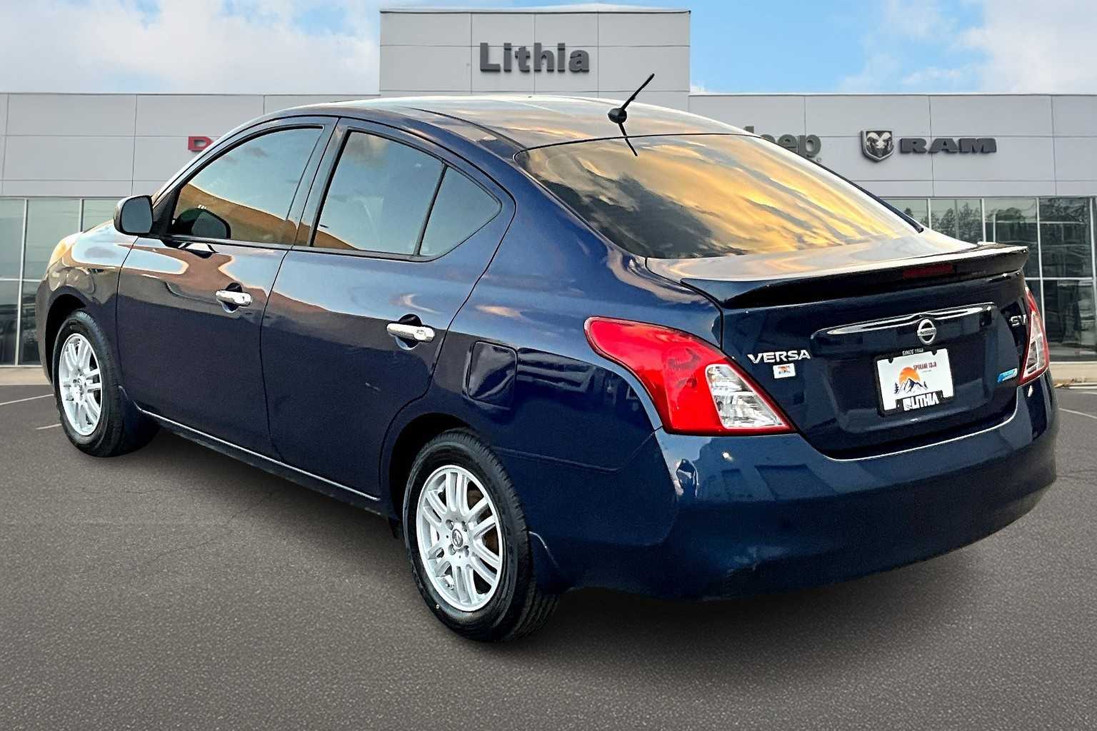 Thumbnail: 2014 Nissan Versa - 4