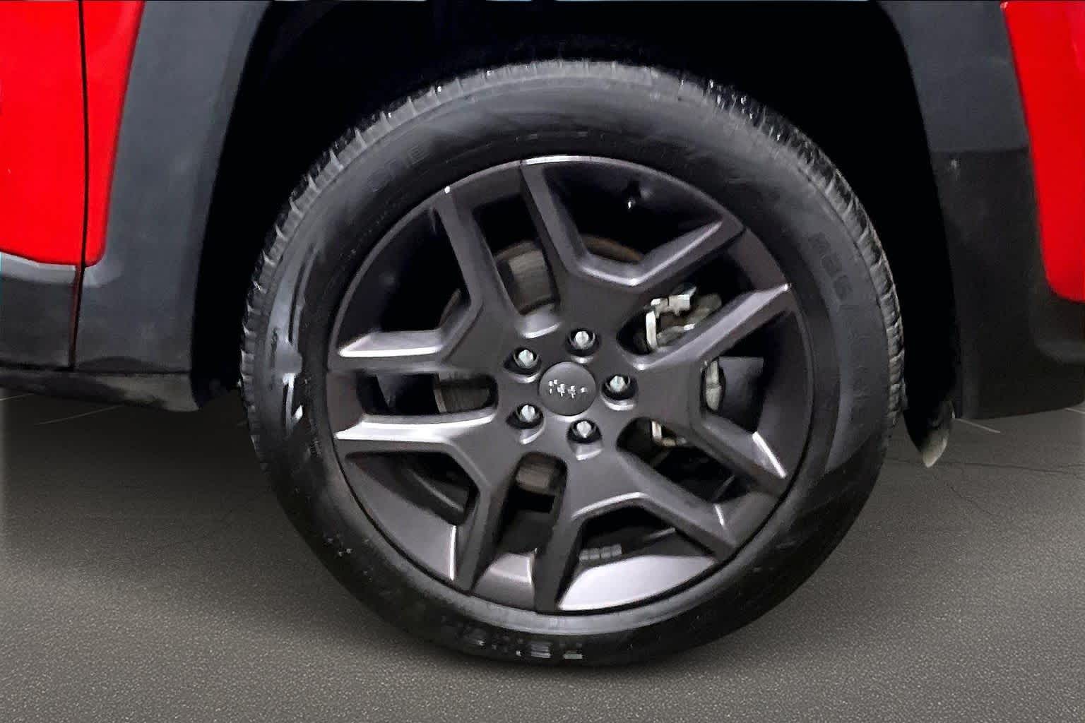 Thumbnail: 2022 Jeep Renegade - 34