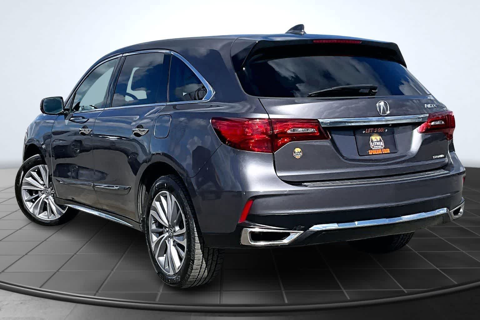 Thumbnail: 2017 Acura MDX - 4