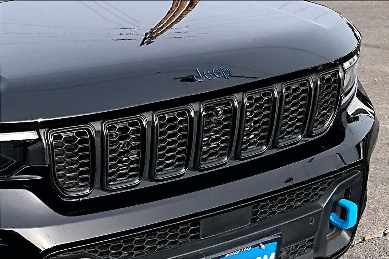 Thumbnail: 2023 Jeep Grand Cherokee - 33