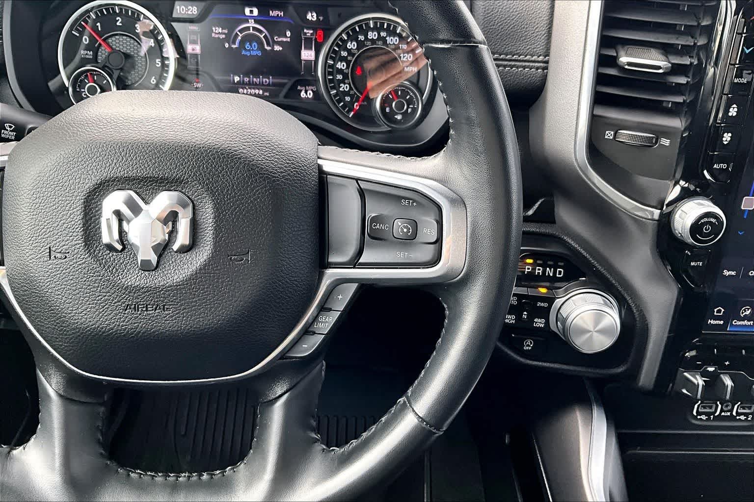 Thumbnail: 2023 RAM 1500 - 26