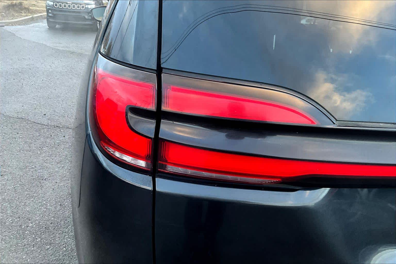 Thumbnail: 2021 Chrysler Pacifica - 32