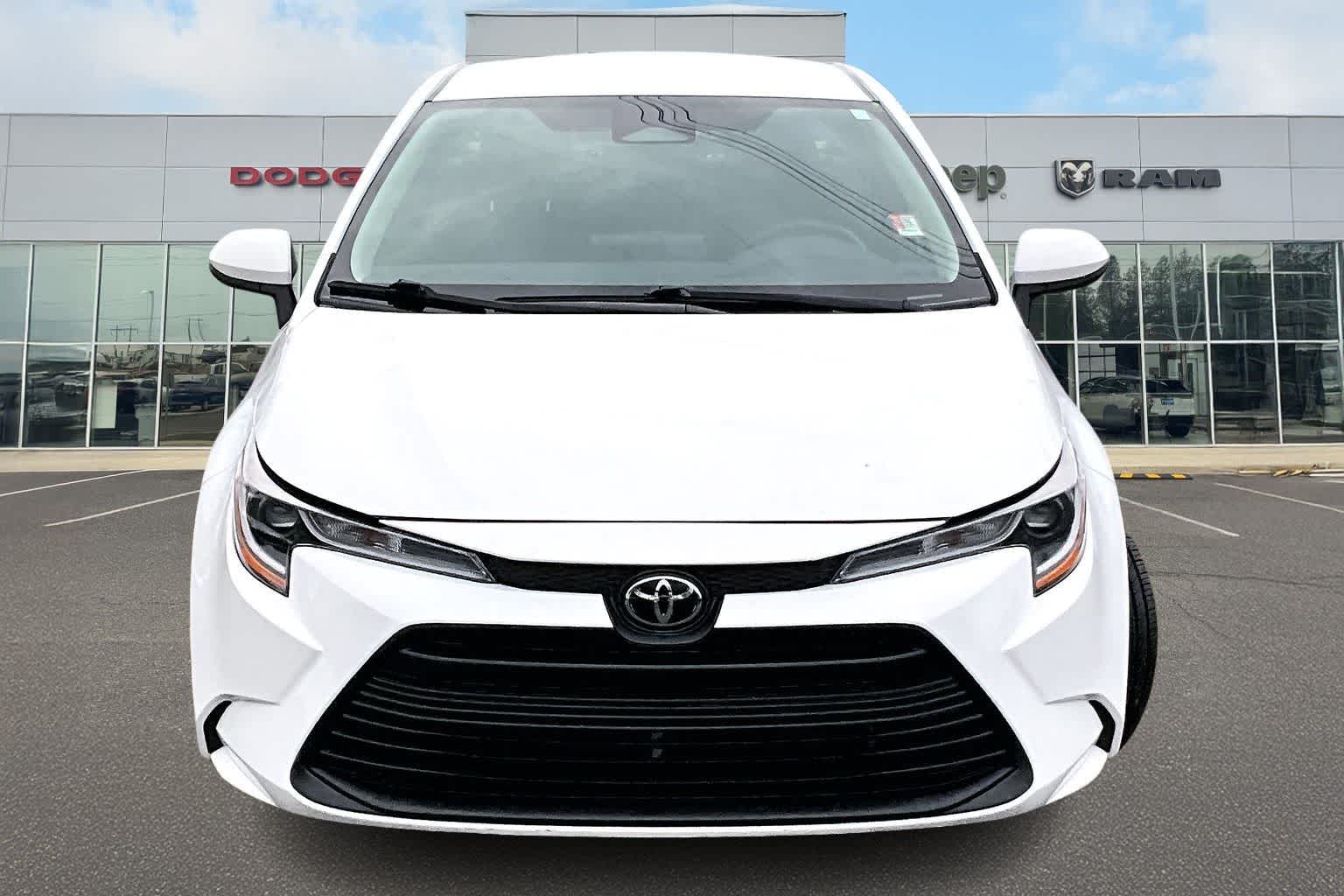 Thumbnail: 2024 Toyota Corolla - 6