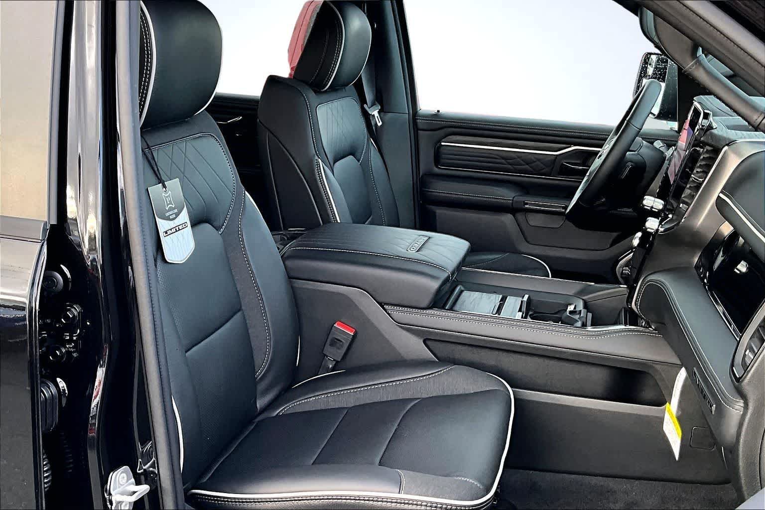 Thumbnail: 2026 RAM 1500 - 14