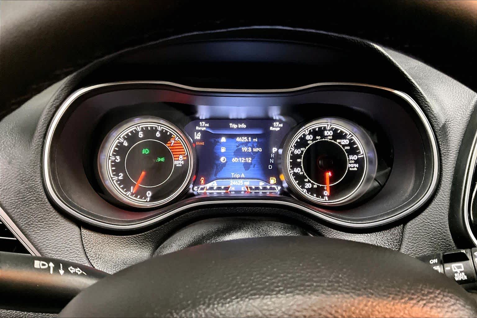 Thumbnail: 2022 Jeep Cherokee - 18