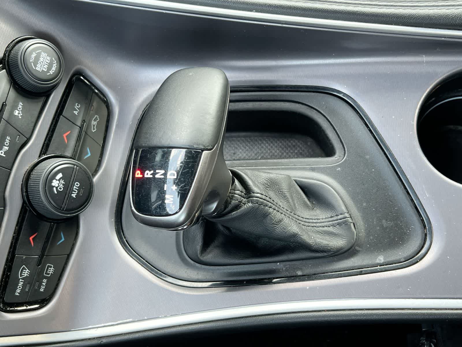 Thumbnail: 2019 Dodge Challenger - 30