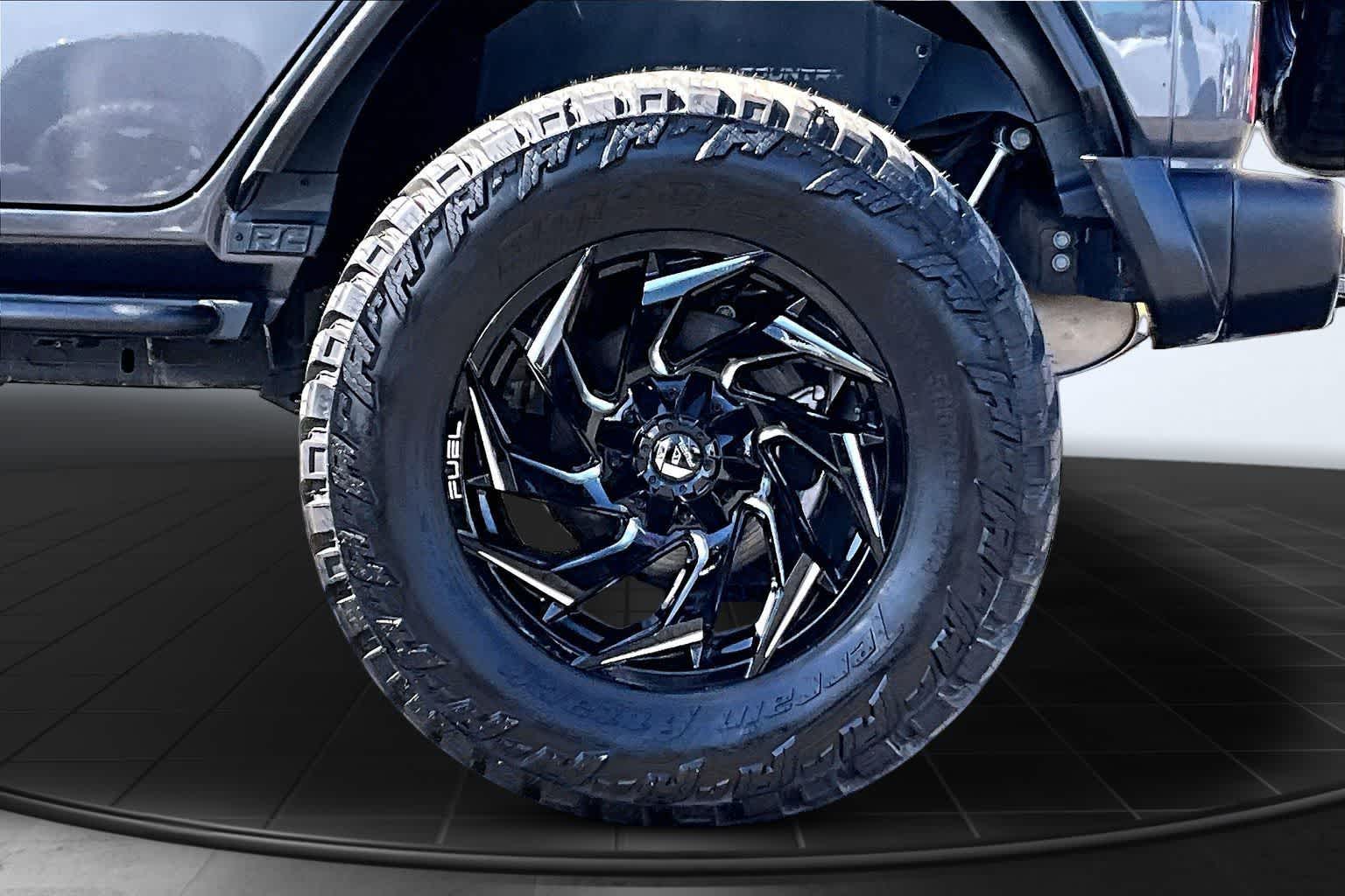 Thumbnail: 2025 Jeep Wrangler - 35