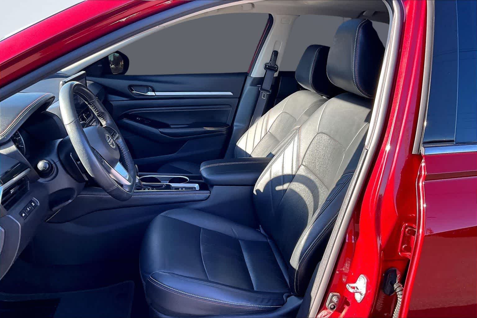 Thumbnail: 2023 Nissan Altima - 11