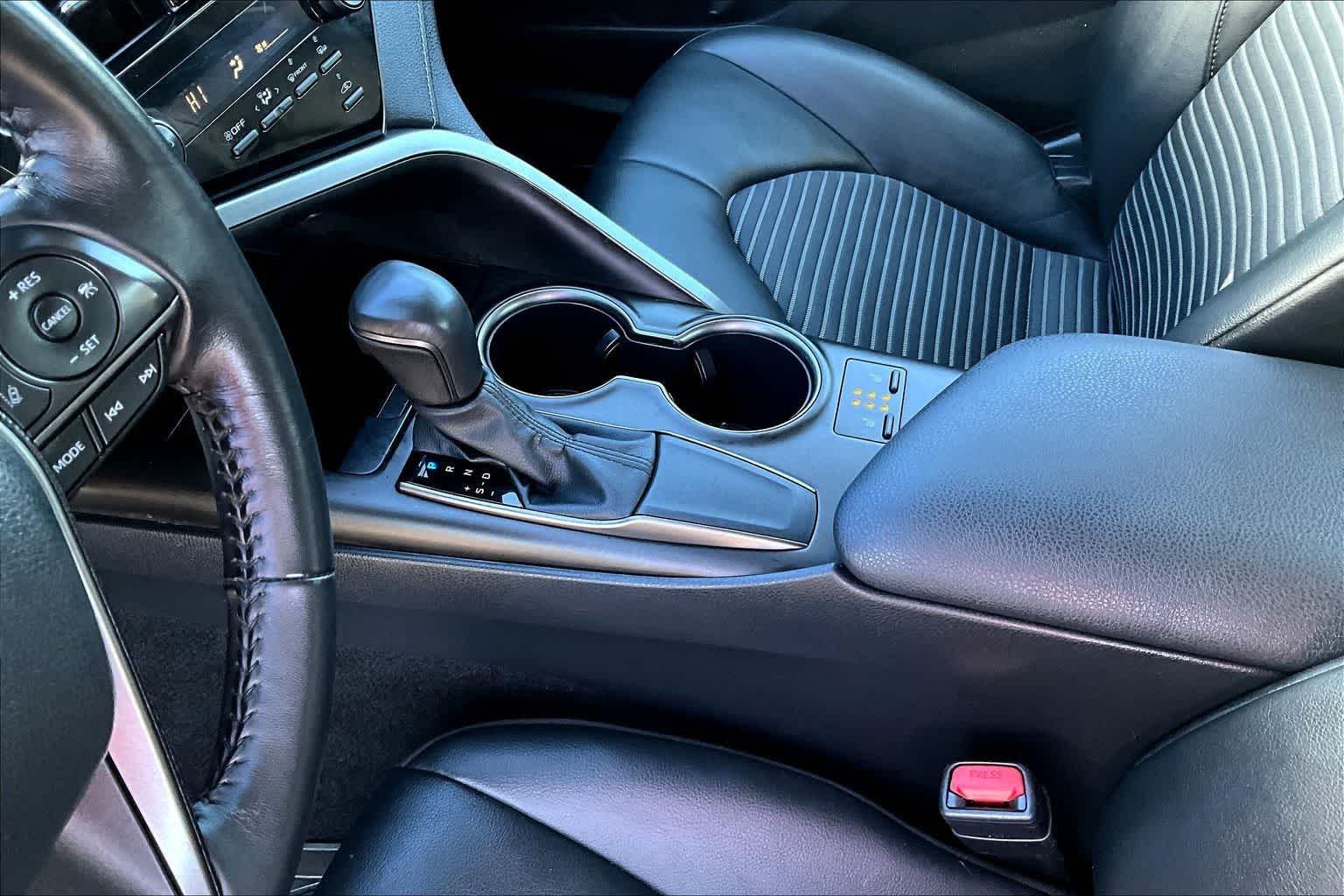 Thumbnail: 2024 Toyota Camry - 17