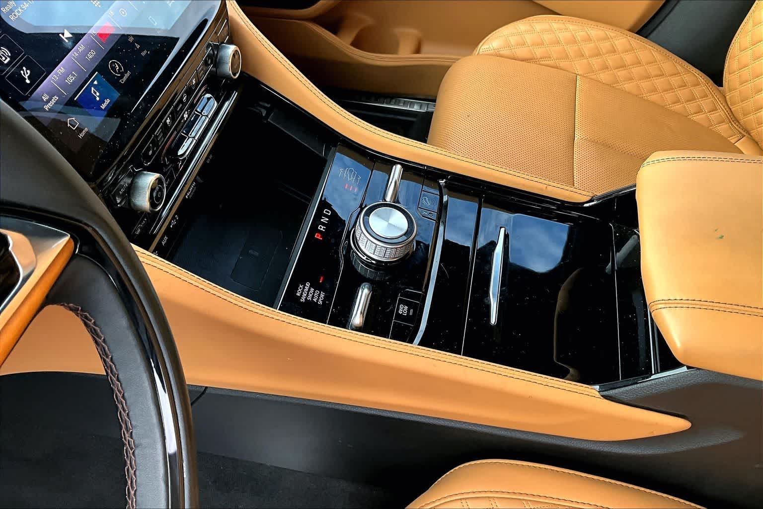 Thumbnail: 2024 Jeep Grand Cherokee L - 17