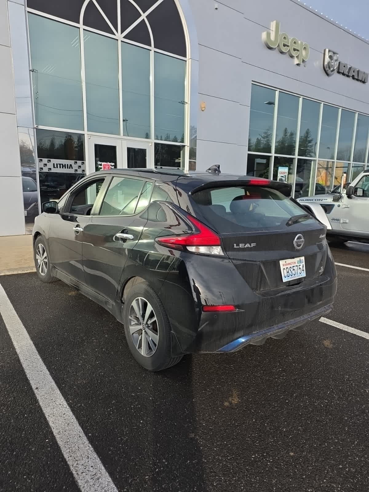 Thumbnail: 2022 Nissan Leaf - 6