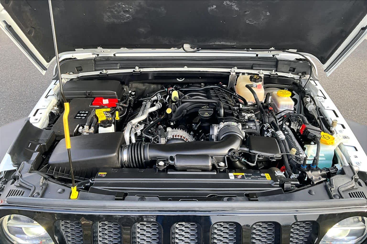 Thumbnail: 2022 Jeep Wrangler - 9