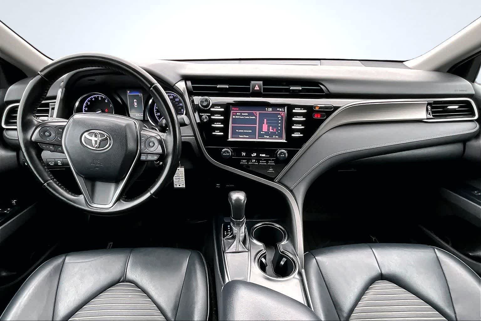 Thumbnail: 2019 Toyota Camry - 10