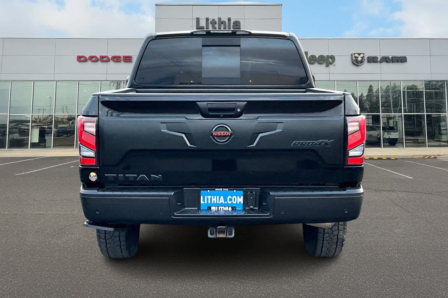 Thumbnail: 2021 Nissan Titan - 5