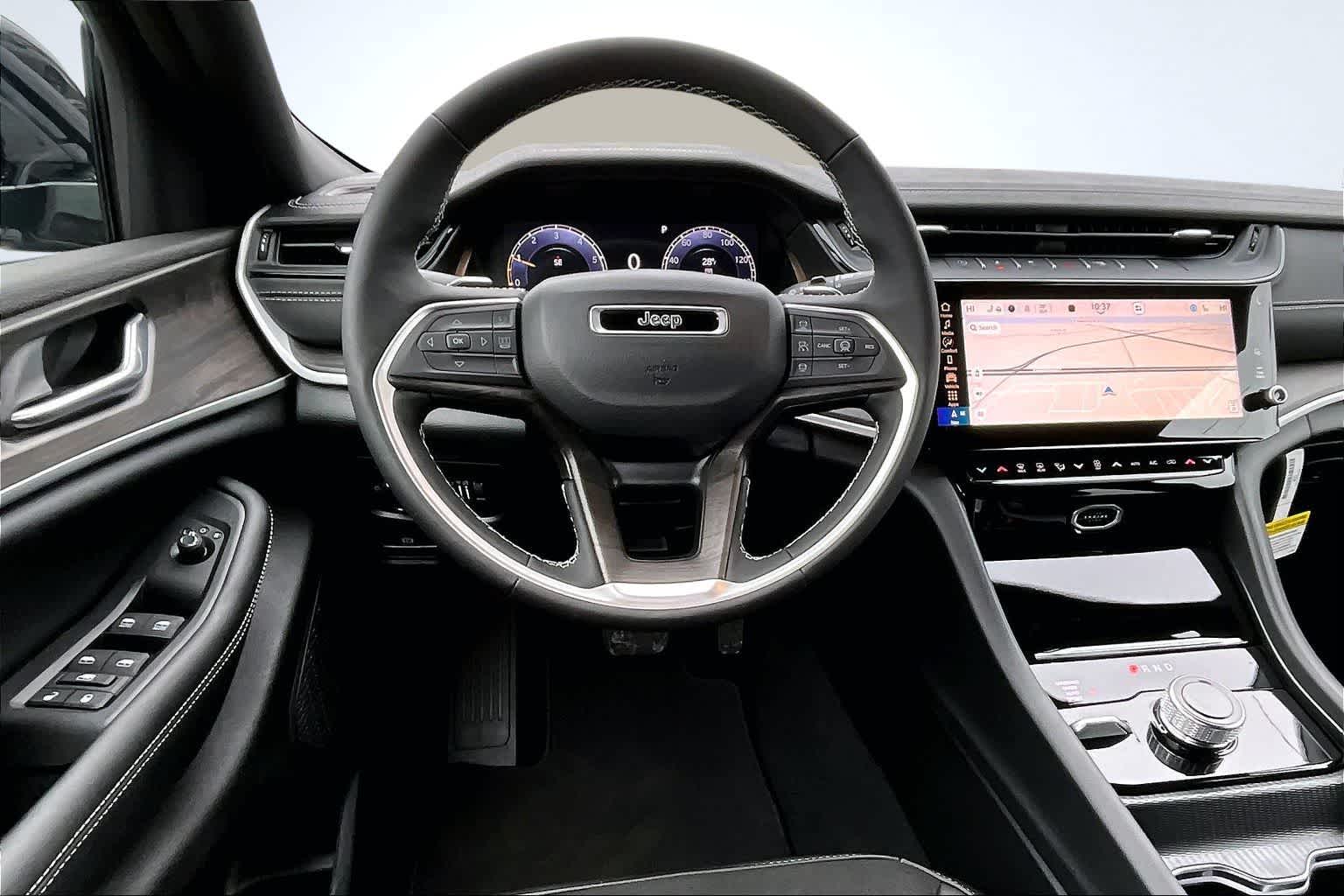 Thumbnail: 2026 Jeep Grand Cherokee - 15