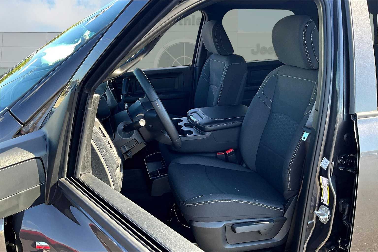 Thumbnail: 2025 RAM 3500 - 11