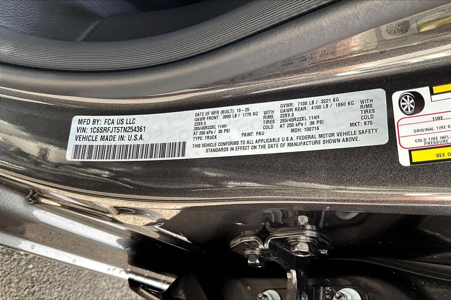 Thumbnail: 2026 RAM 1500 - 21