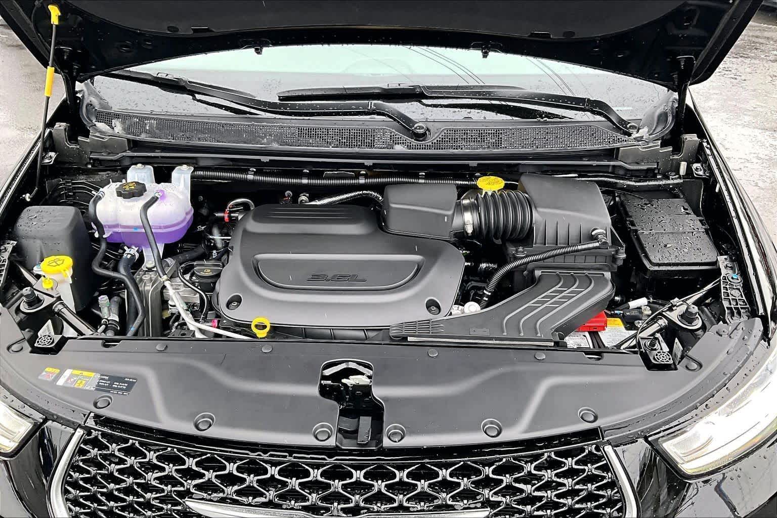 Thumbnail: 2026 Chrysler Pacifica - 9