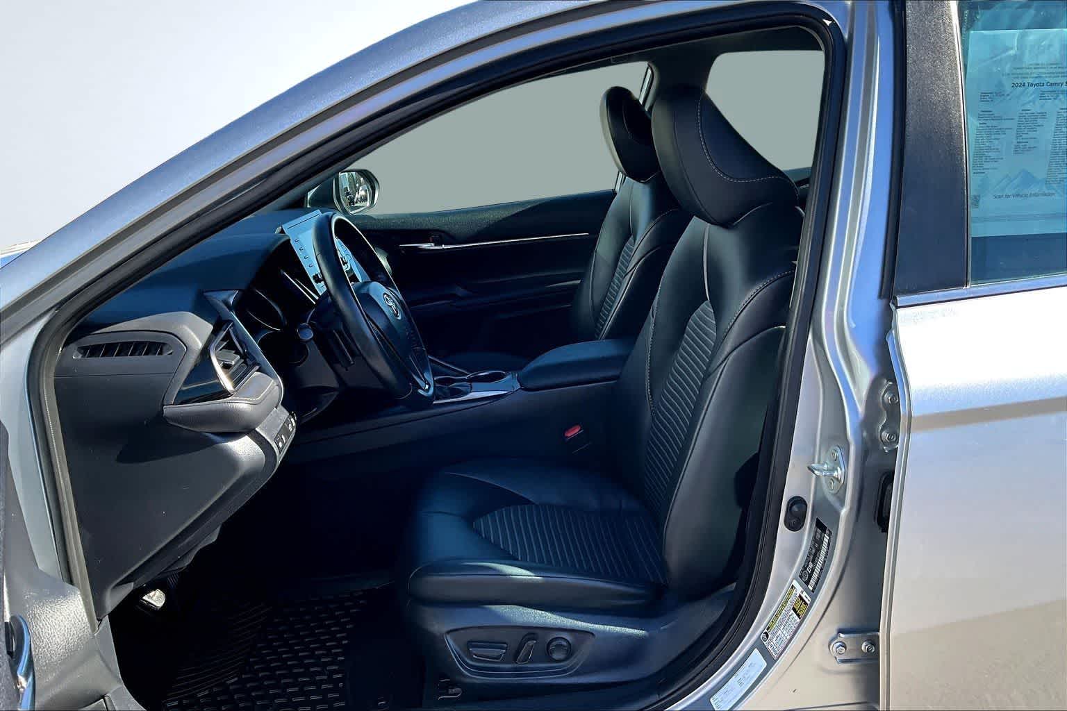 Thumbnail: 2024 Toyota Camry - 11