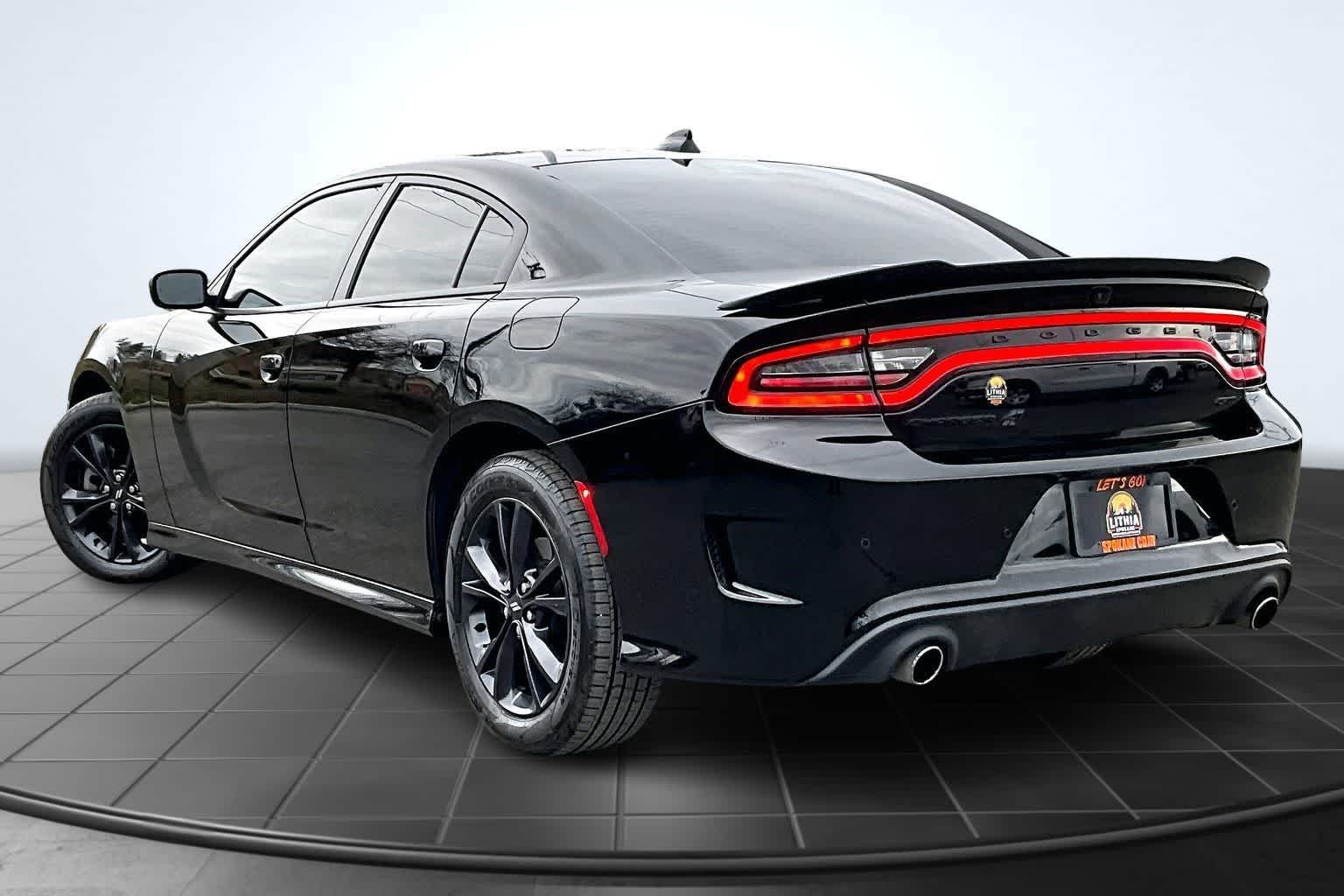 Thumbnail: 2020 Dodge Charger - 4