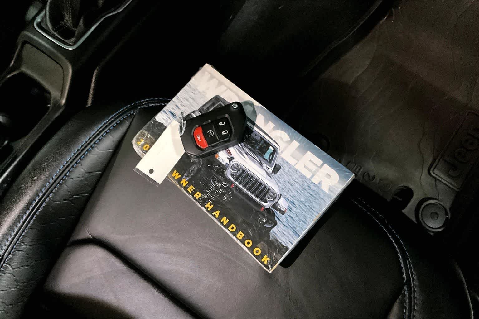 Thumbnail: 2024 Jeep Wrangler - 20