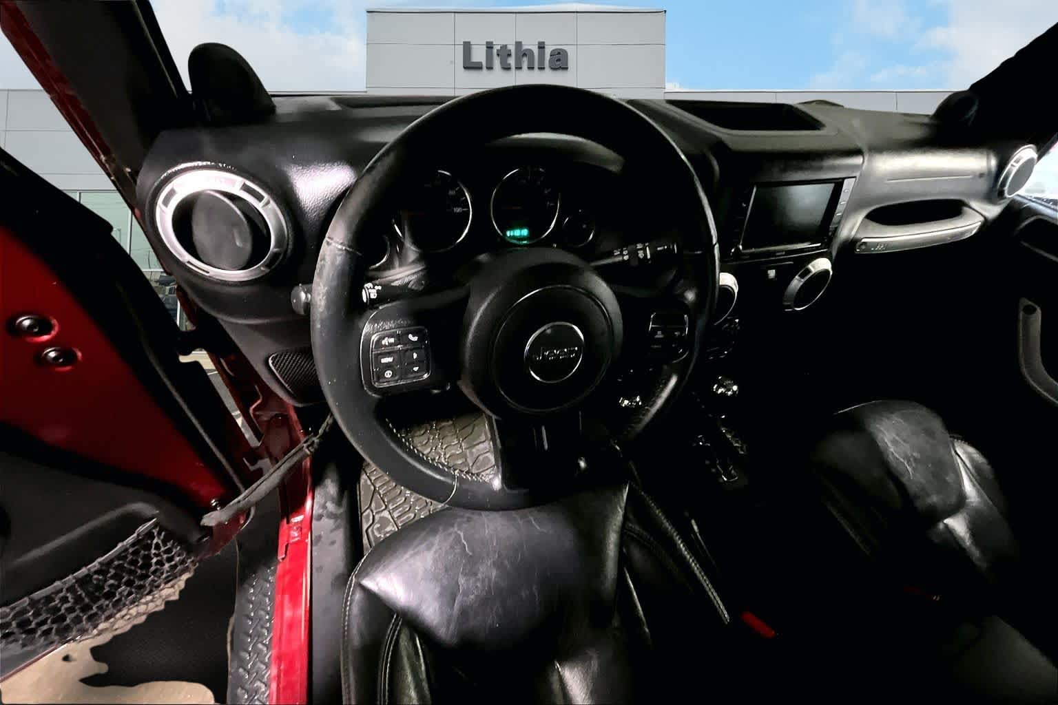 Thumbnail: 2013 Jeep Wrangler - 15