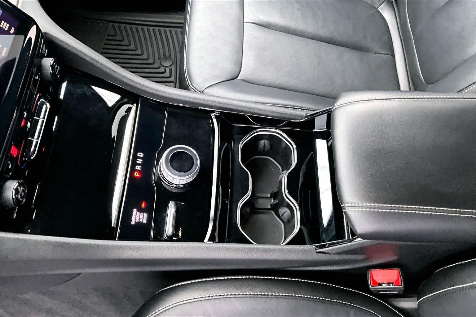 Thumbnail: 2023 Jeep Grand Cherokee L - 16