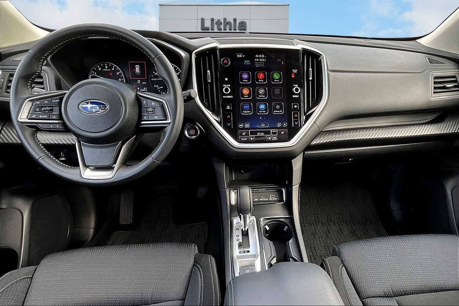 2024 Subaru Ascent Premium 9