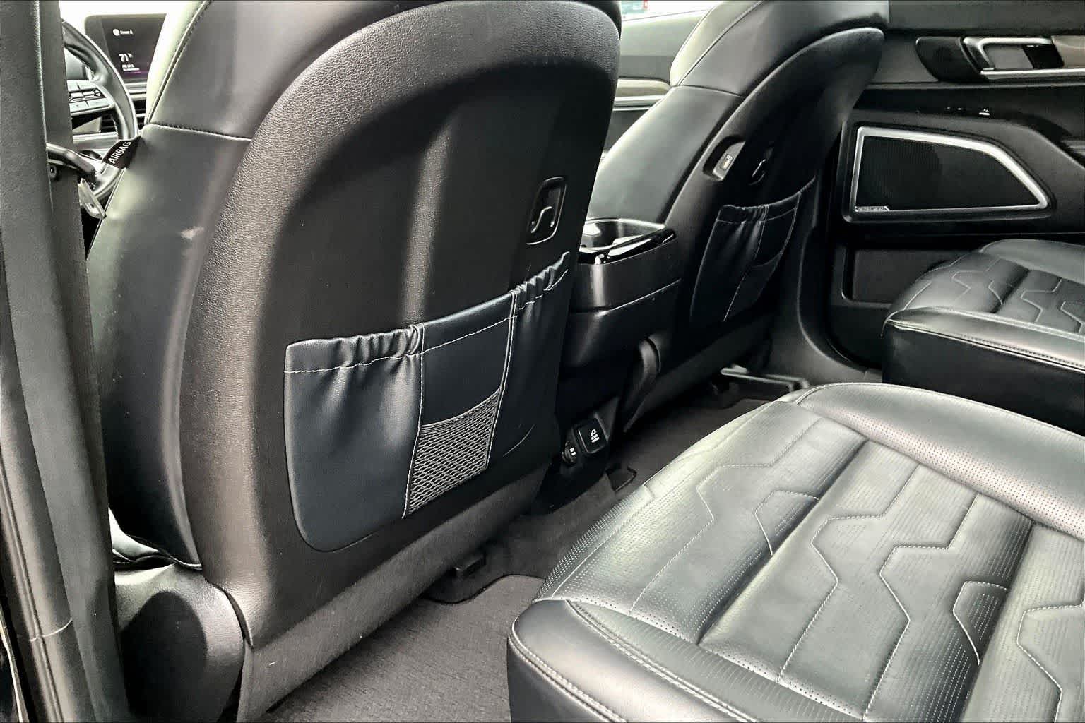 Thumbnail: 2022 Kia Telluride - 12