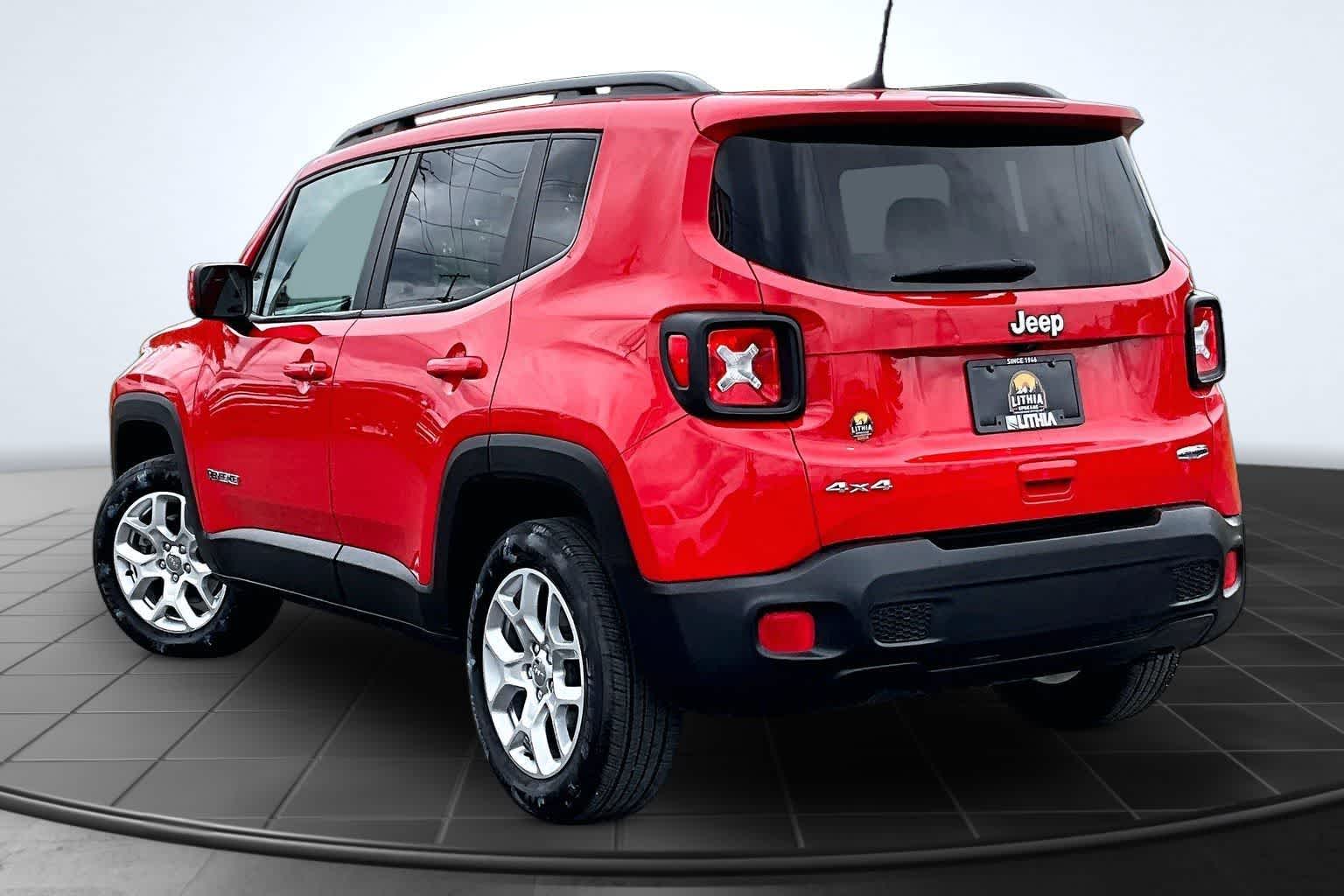 Thumbnail: 2018 Jeep Renegade - 4