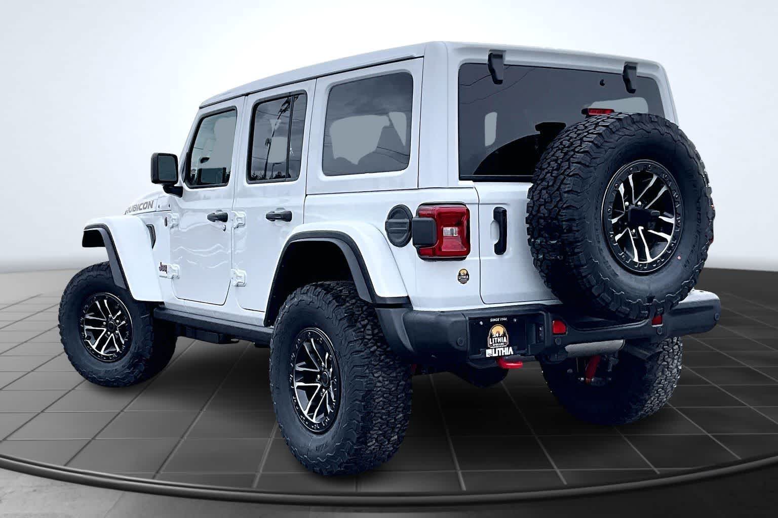 Thumbnail: 2026 Jeep Wrangler - 4